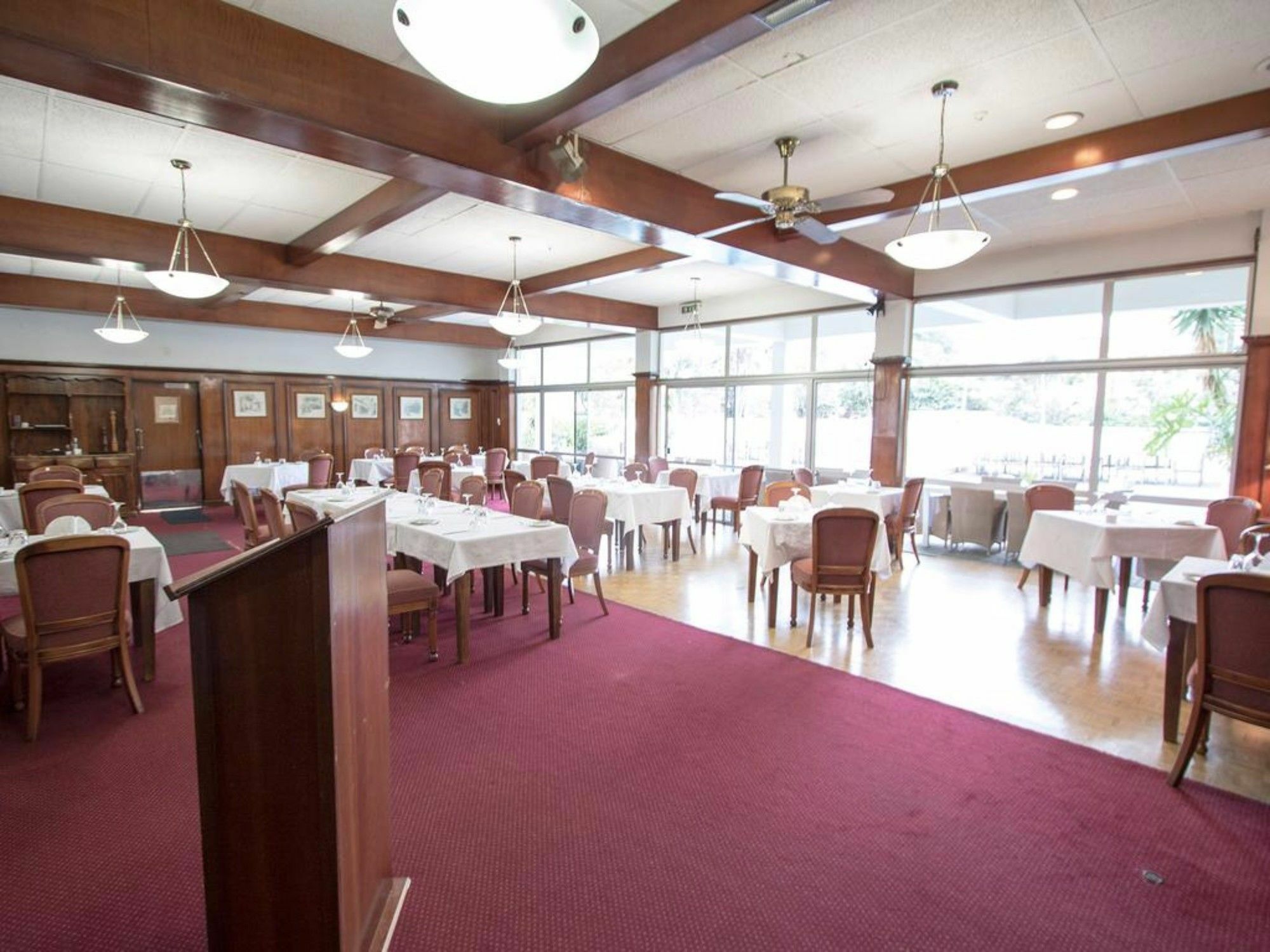 טאורנגה Hotel Armitage And Conference Centre מראה חיצוני תמונה
