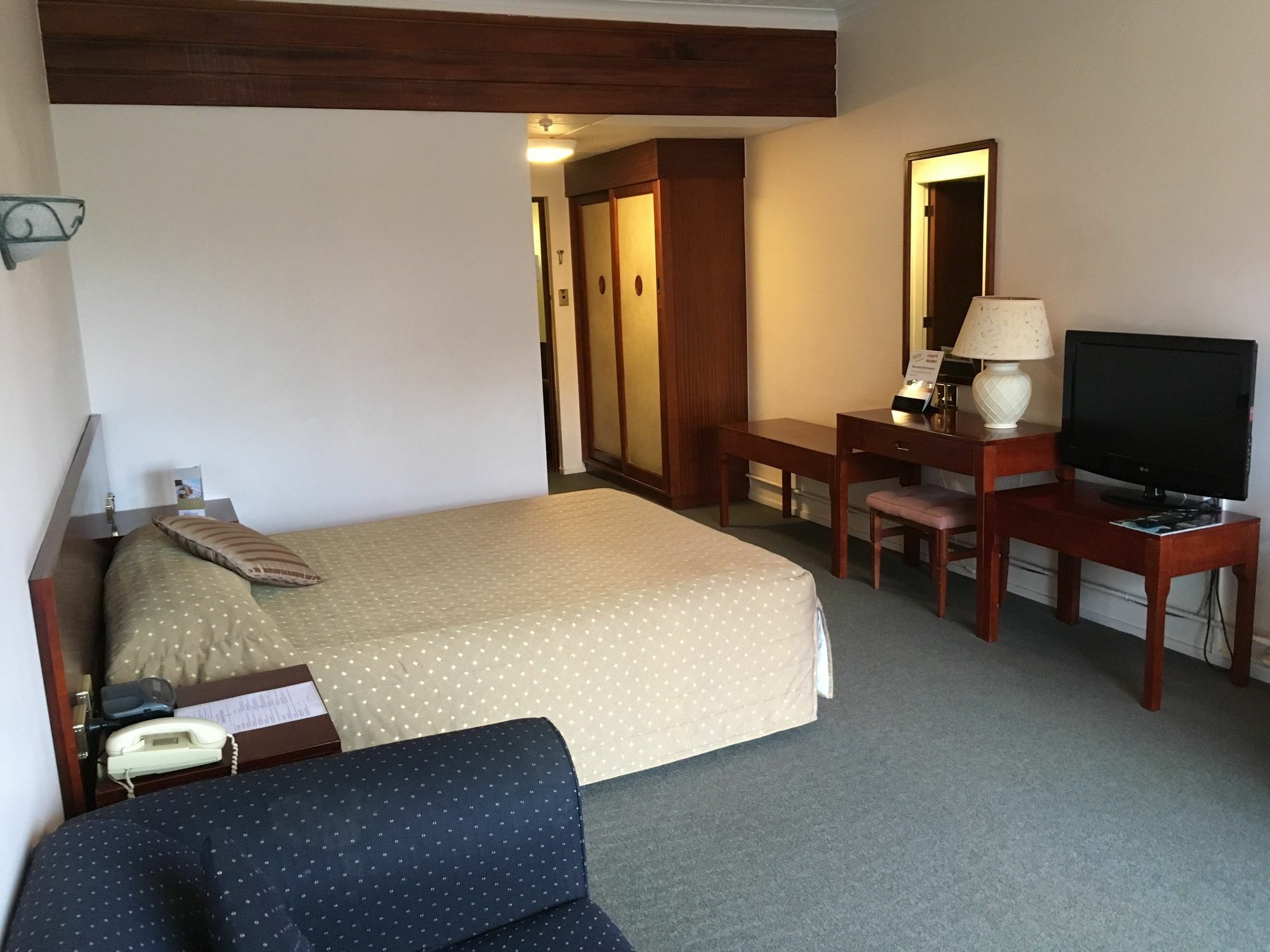 טאורנגה Hotel Armitage And Conference Centre מראה חיצוני תמונה